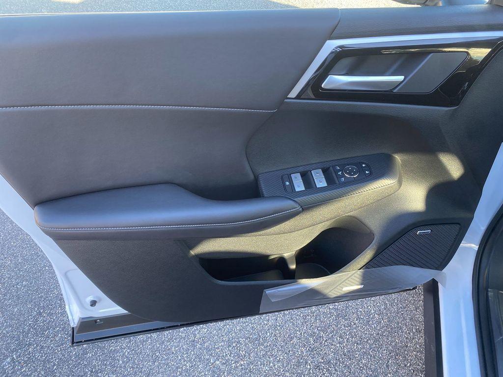 new 2026 Mitsubishi Outlander car, priced at $45,443