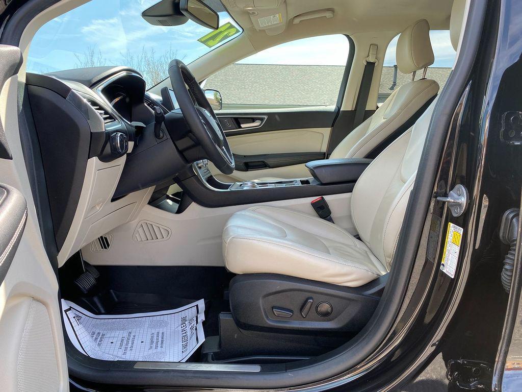 used 2021 Ford Edge car, priced at $16,995