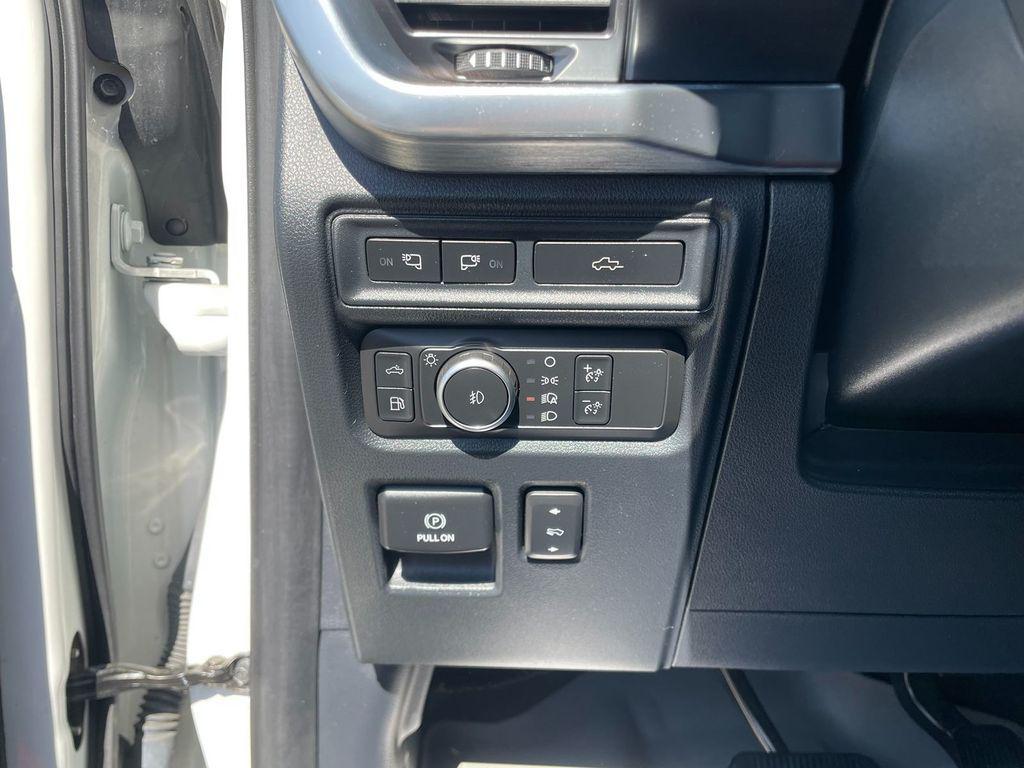 used 2021 Ford F-150 car, priced at $35,552