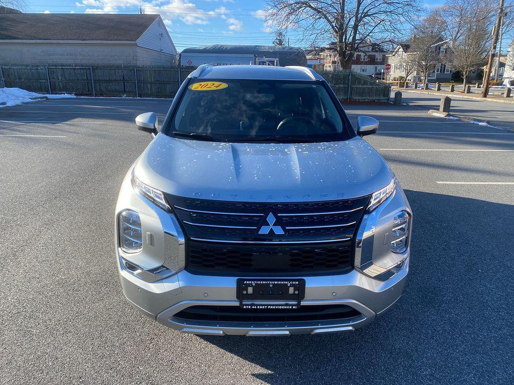 used 2024 Mitsubishi Outlander car, priced at $27,956