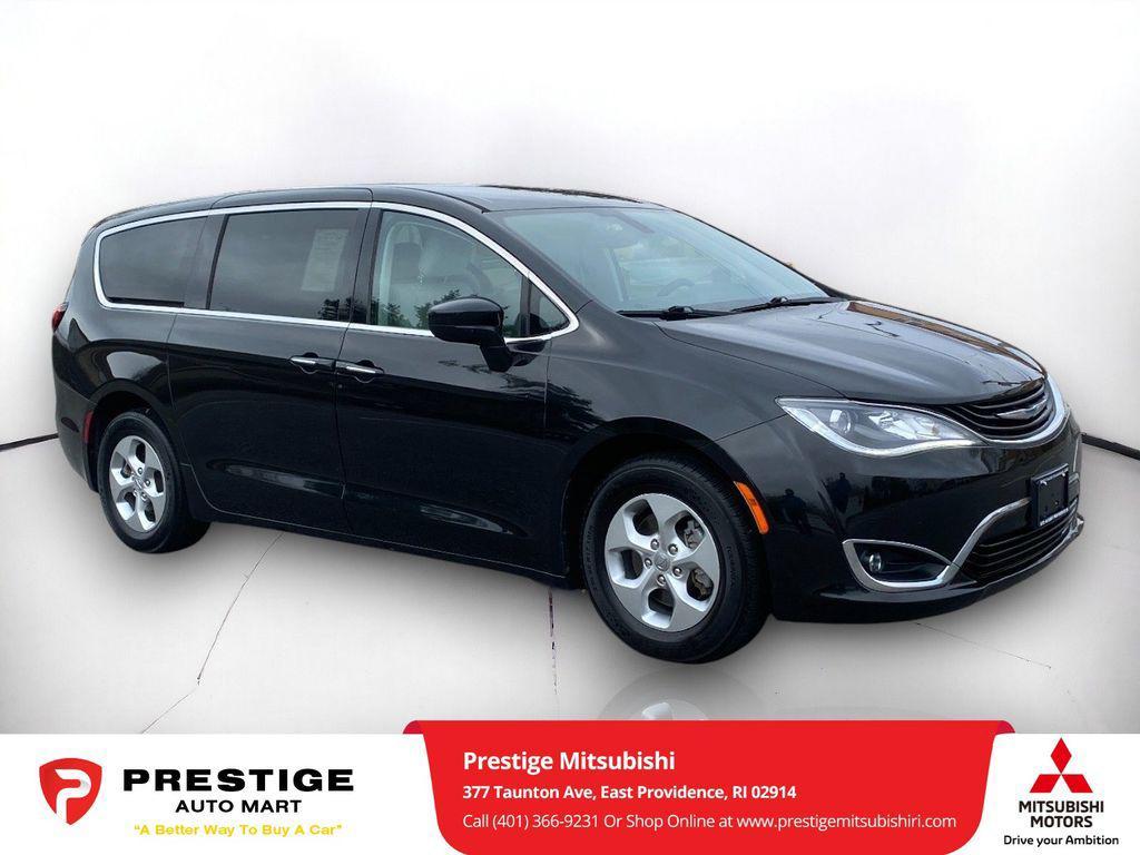 used 2017 Chrysler Pacifica Hybrid car, priced at $17,562