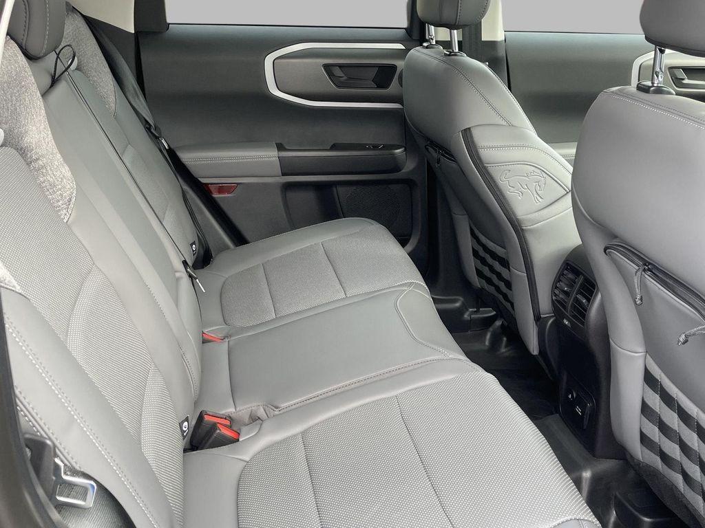 new 2025 Ford Bronco Sport car, priced at $39,623