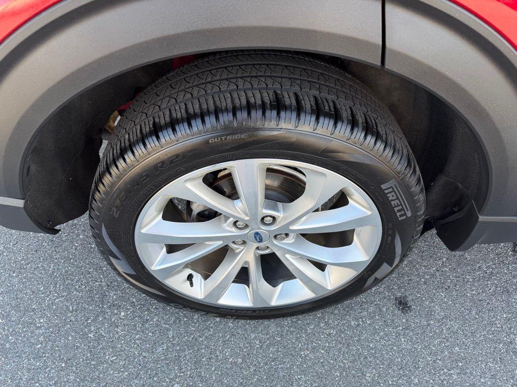 used 2023 Ford Explorer car, priced at $39,999