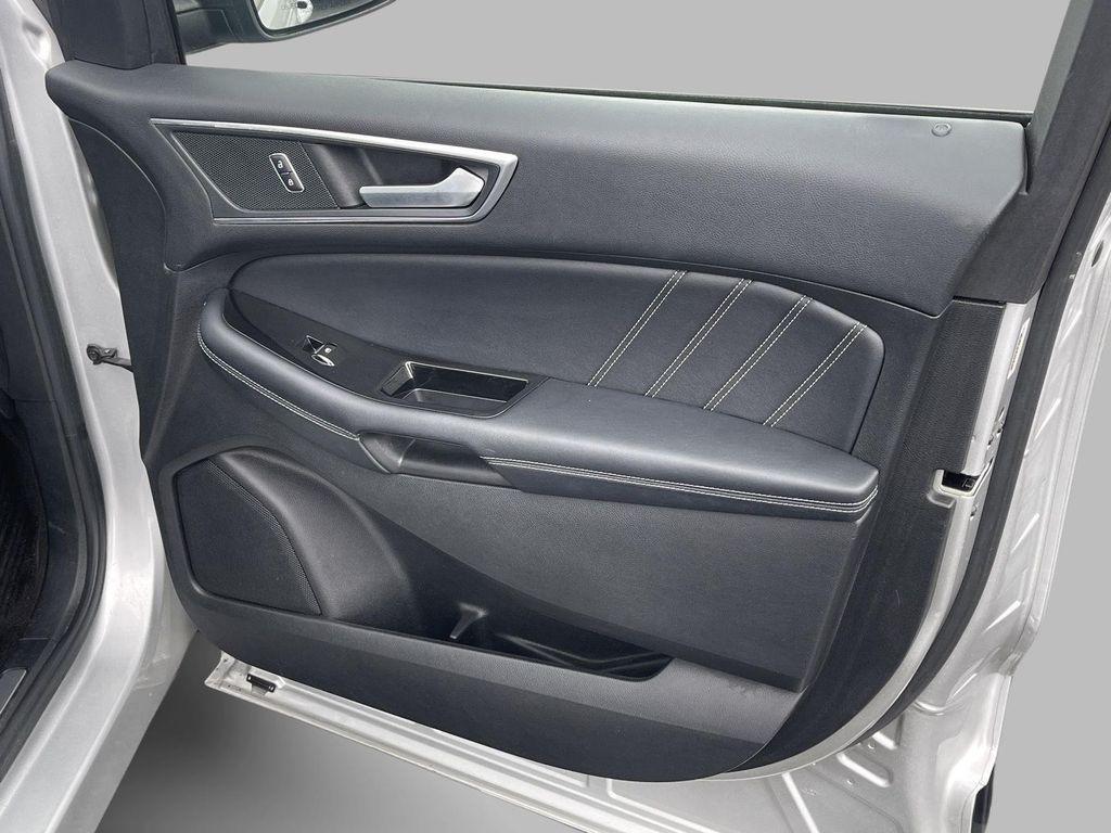 used 2018 Ford Edge car, priced at $13,998