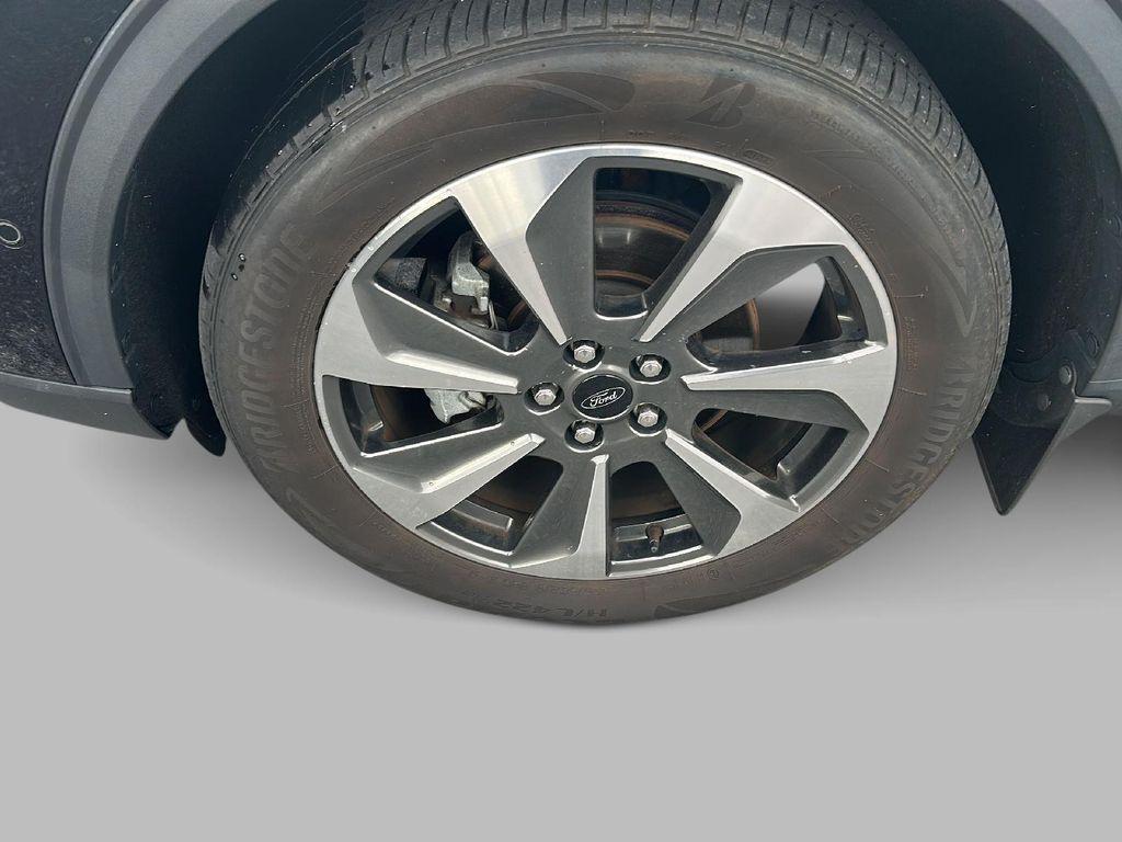 used 2023 Ford Escape car, priced at $27,378