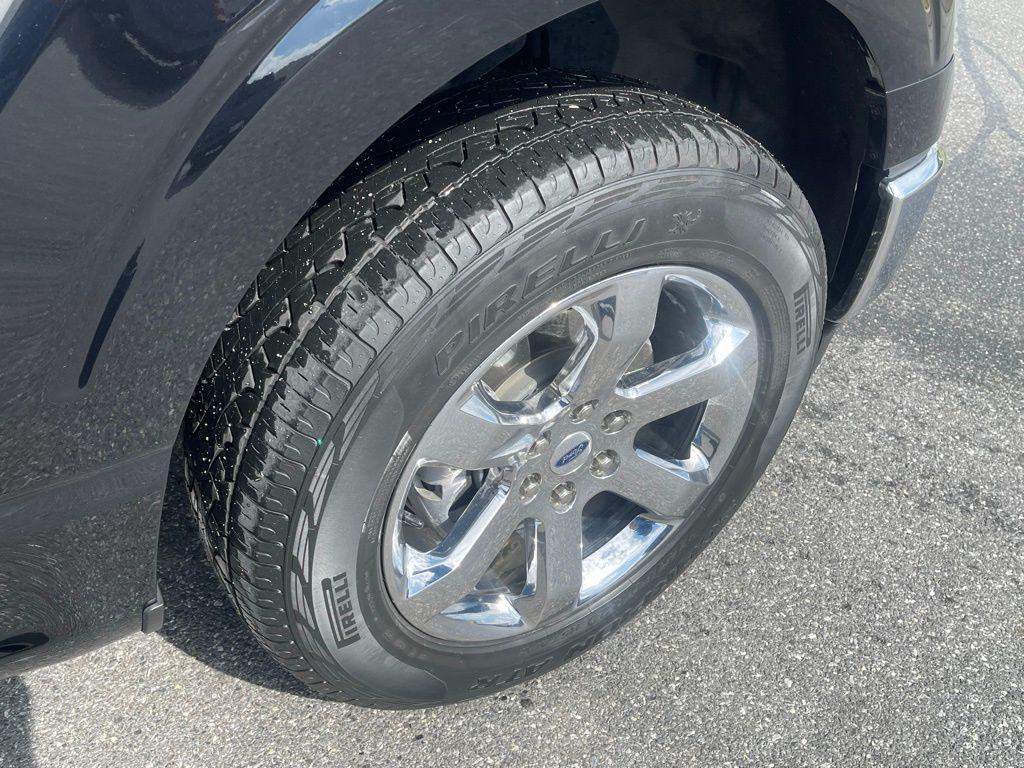 used 2023 Ford F-150 car, priced at $48,984