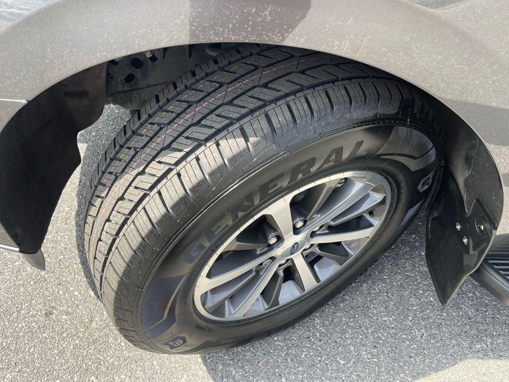 used 2020 Ford Expedition car, priced at $31,319
