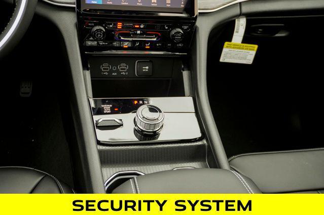 new 2025 Jeep Grand Cherokee car, priced at $46,284
