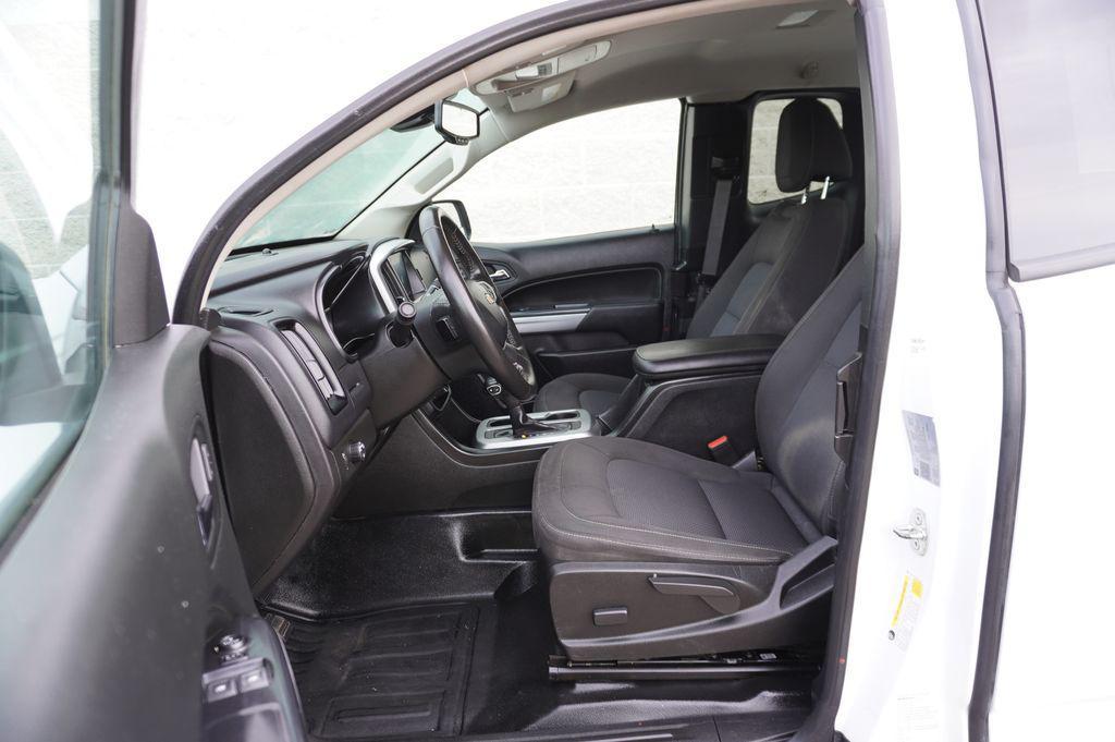 used 2022 Chevrolet Colorado car, priced at $17,111