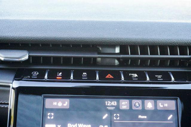 new 2025 Jeep Grand Cherokee car, priced at $44,547