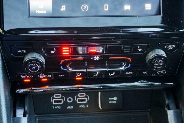 new 2025 Jeep Grand Cherokee car, priced at $44,547