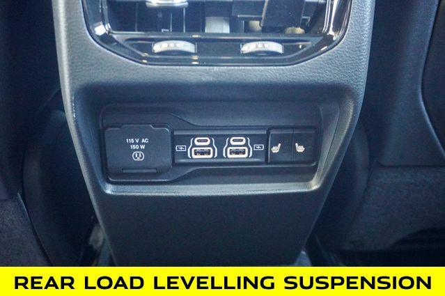 new 2025 Jeep Grand Cherokee car