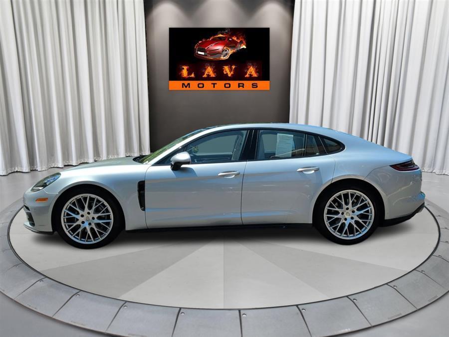 used 2019 Porsche Panamera car