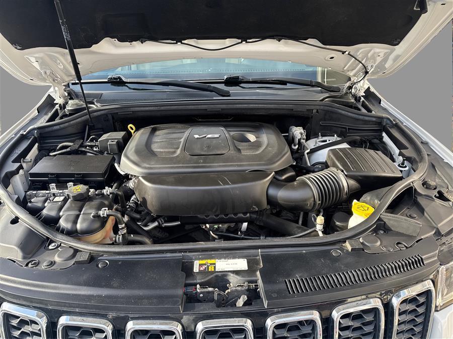 used 2017 Jeep Grand Cherokee car, priced at $16,990