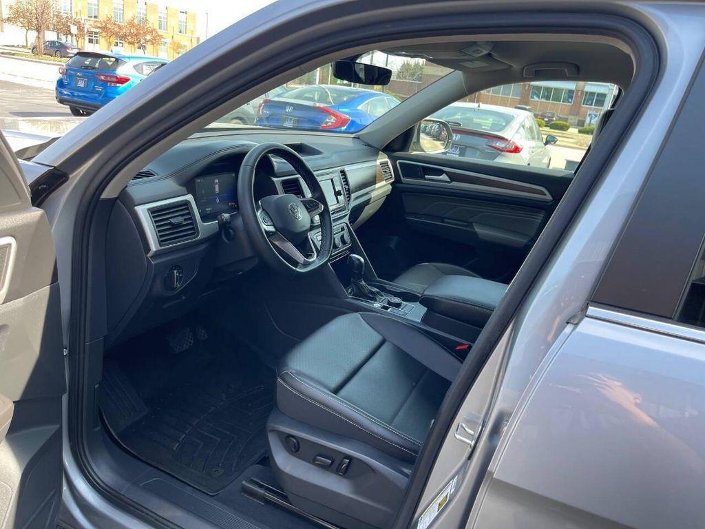 used 2023 Volkswagen Atlas car, priced at $25,999