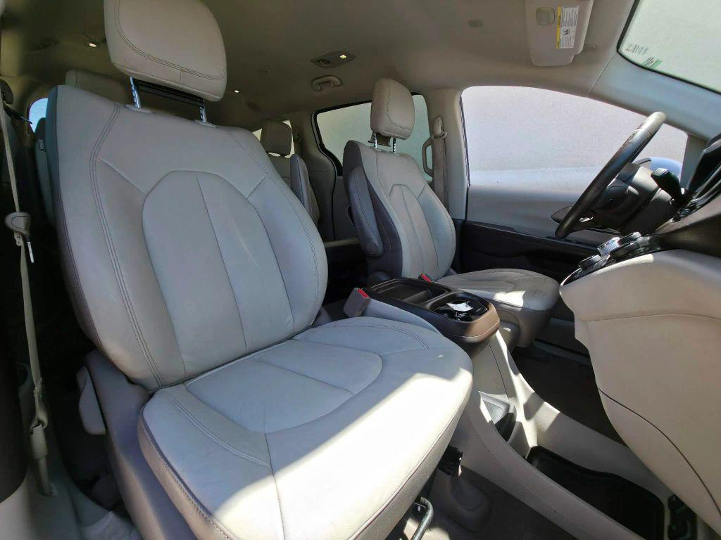 used 2017 Chrysler Pacifica car, priced at $8,990