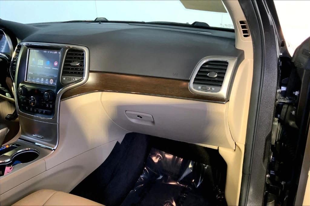 used 2017 Jeep Grand Cherokee car, priced at $12,450
