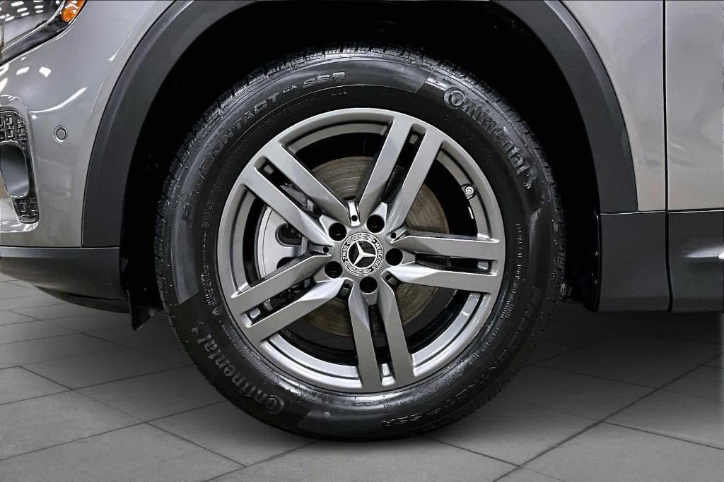 used 2025 Mercedes-Benz GLB 250 car, priced at $41,967