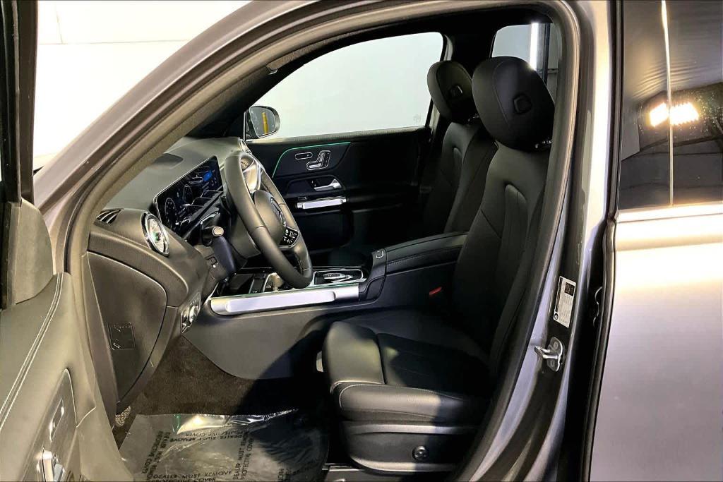 used 2025 Mercedes-Benz GLB 250 car, priced at $41,967