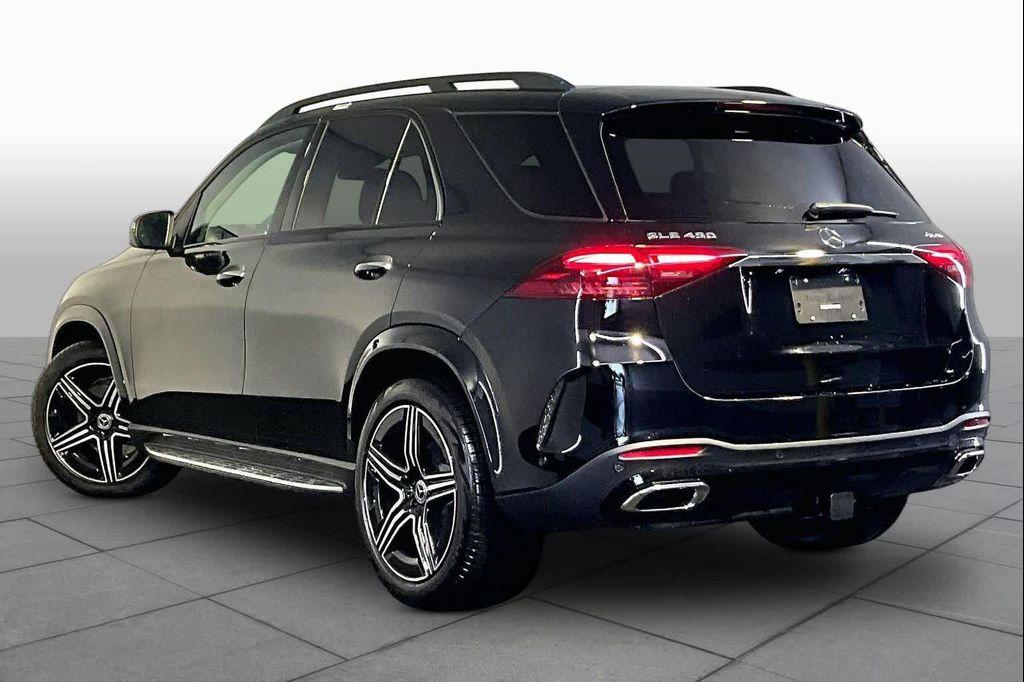 new 2026 Mercedes-Benz GLE 450 car, priced at $82,190