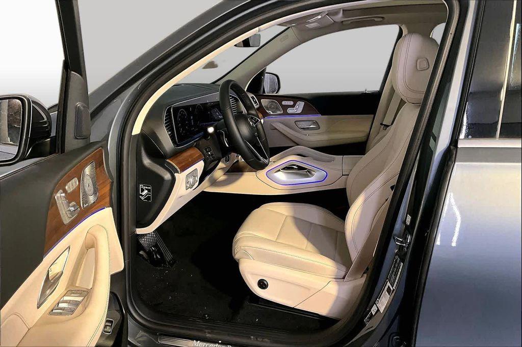 new 2026 Mercedes-Benz GLE 450 car, priced at $81,790