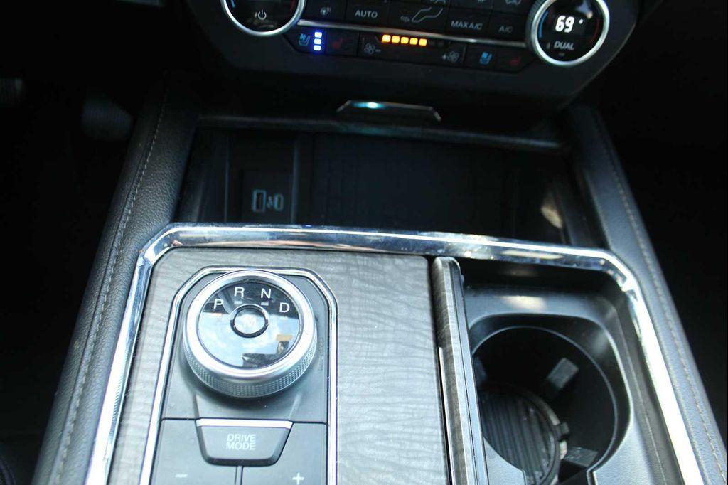 used 2021 Ford Expedition car, priced at $32,991