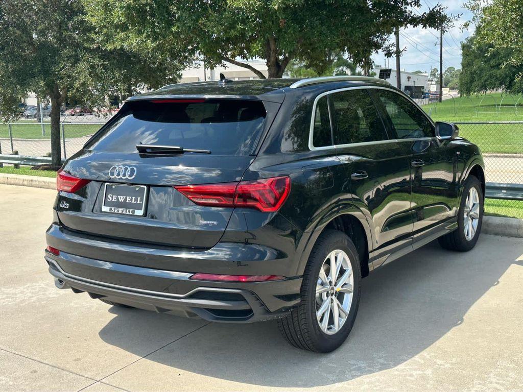 new 2025 Audi Q3 car, priced at $44,060