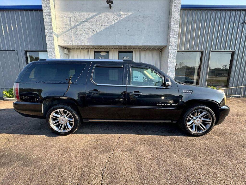 used 2013 Cadillac Escalade ESV car, priced at $13,999