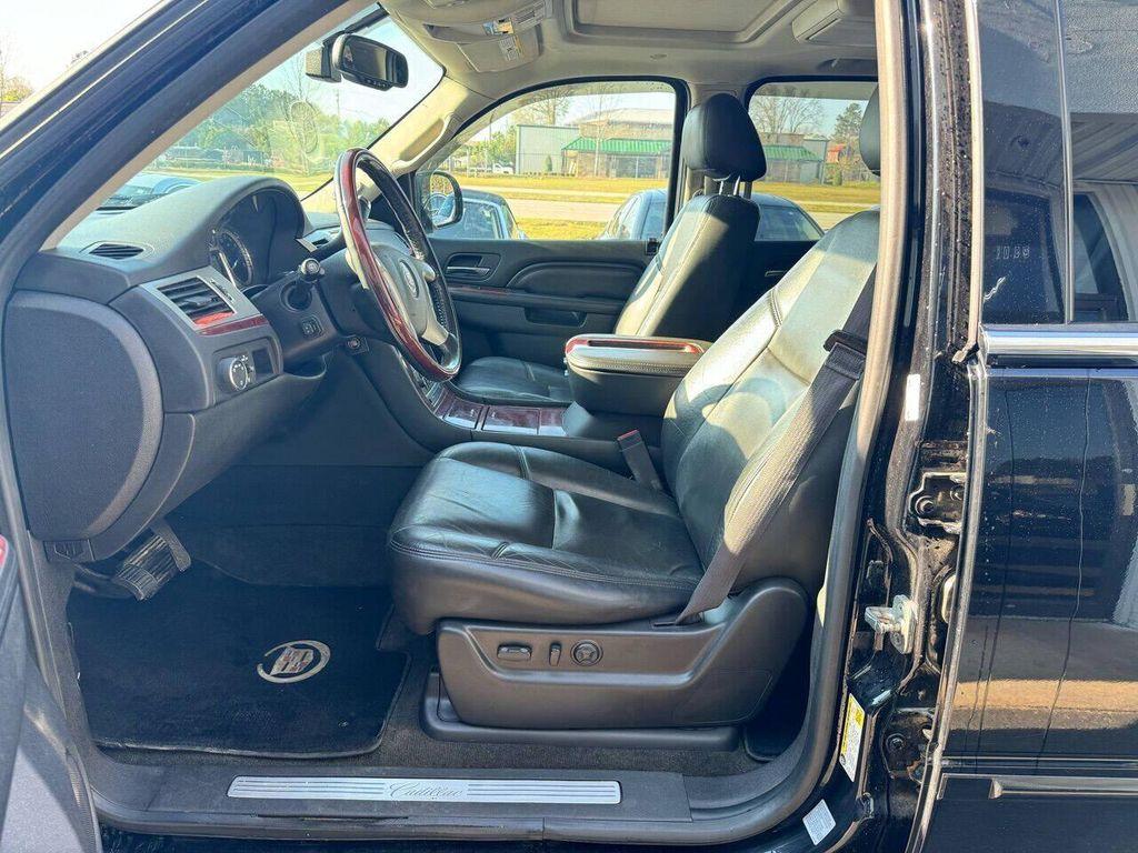 used 2013 Cadillac Escalade ESV car, priced at $13,999