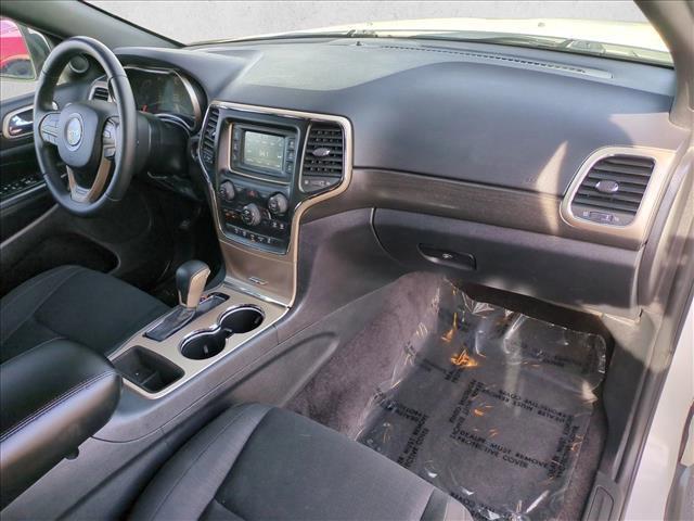 used 2017 Jeep Grand Cherokee car, priced at $13,571