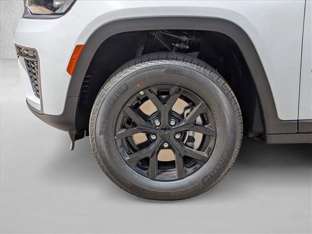 new 2026 Jeep Grand Cherokee L car, priced at $43,555