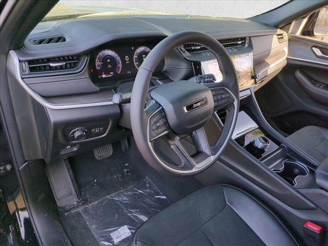 new 2026 Jeep Grand Cherokee car, priced at $46,750