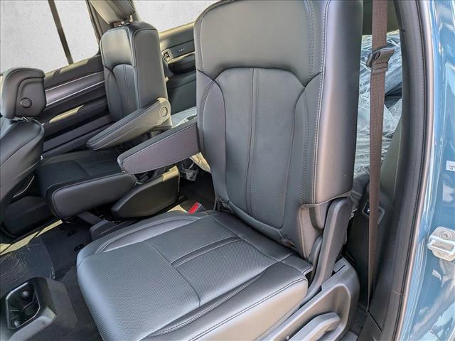 new 2026 Jeep Grand Wagoneer car, priced at $70,048