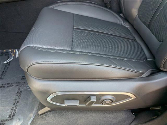 new 2026 Jeep Grand Wagoneer car, priced at $70,048