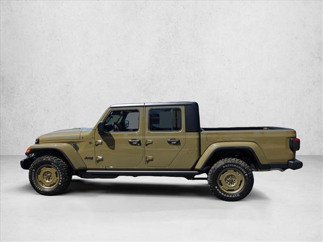 new 2026 Jeep Gladiator car, priced at $55,970