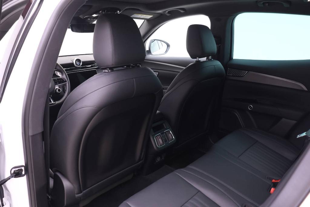 used 2023 Maserati Grecale car, priced at $36,800