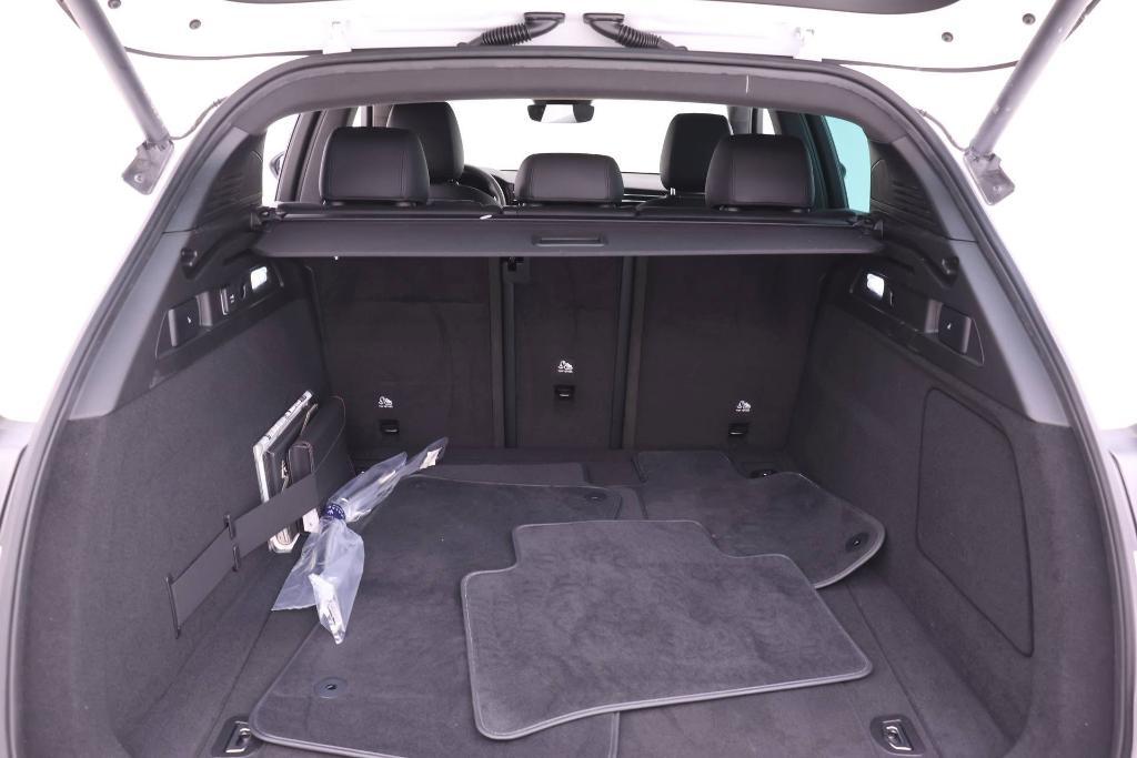 used 2023 Maserati Grecale car, priced at $36,900