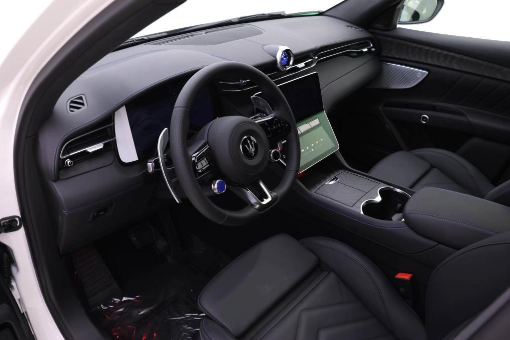 new 2025 Maserati Grecale car, priced at $81,105