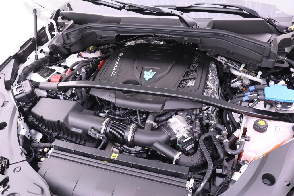 new 2025 Maserati Grecale car, priced at $81,105