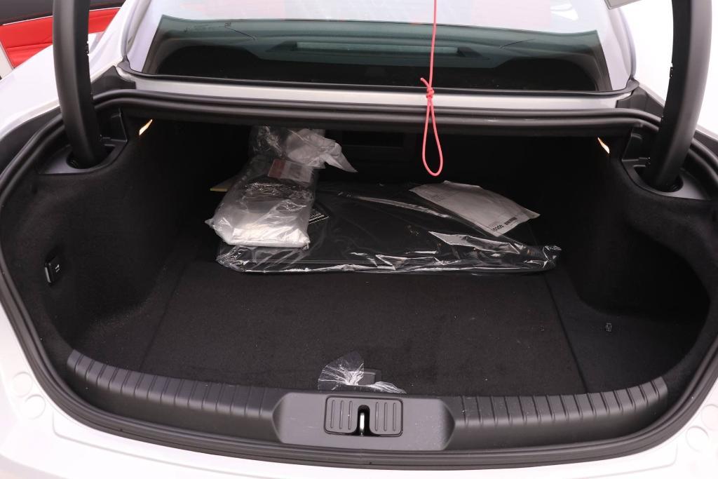 new 2025 Maserati GranTurismo car, priced at $150,143