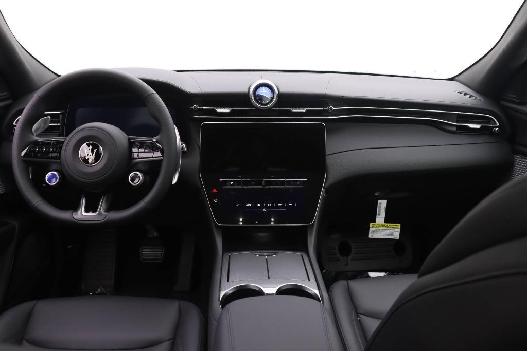 new 2024 Maserati Grecale car, priced at $56,095
