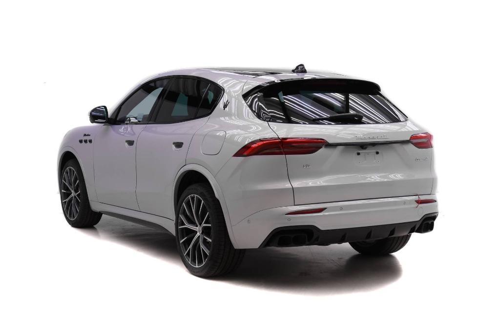 new 2026 Maserati Grecale car, priced at $95,885