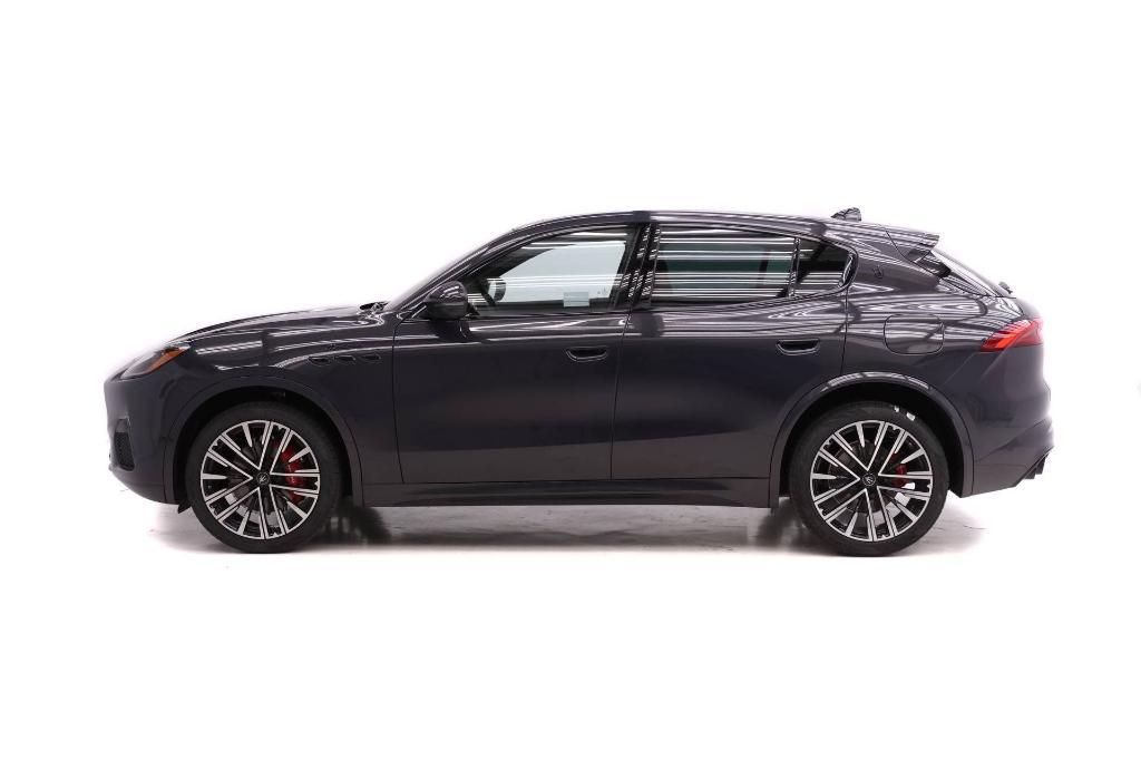 new 2025 Maserati Grecale car, priced at $87,505