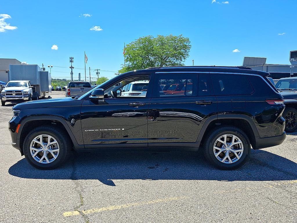 used 2023 Jeep Grand Cherokee L car, priced at $32,398