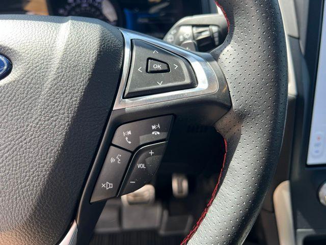 used 2023 Ford Edge car, priced at $27,897