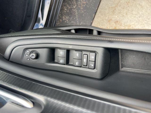 used 2025 Jeep Grand Cherokee car, priced at $35,647