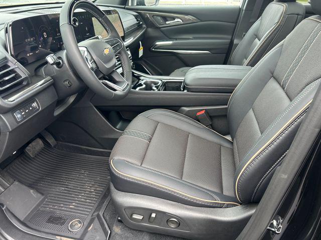 new 2026 Chevrolet Traverse car, priced at $58,871