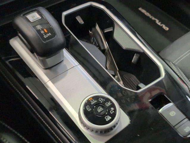 used 2025 Mitsubishi Outlander car, priced at $26,420