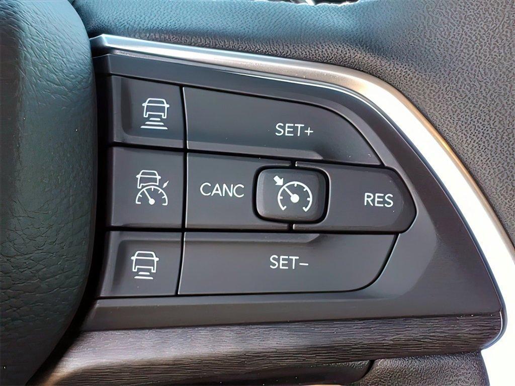 new 2025 Jeep Grand Cherokee L car, priced at $43,873