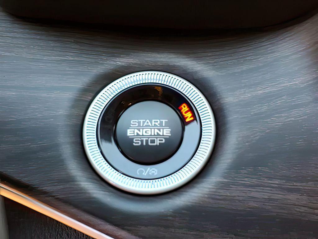 new 2025 Jeep Grand Cherokee L car, priced at $47,497